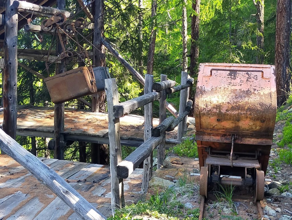 Teleferica e vagoncini alla miniera di rame di Saint-Marcel
